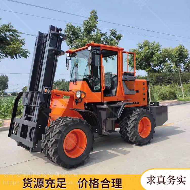 四驱一体式越野叉车抓木越野叉车多功能柴油越野叉车厂家