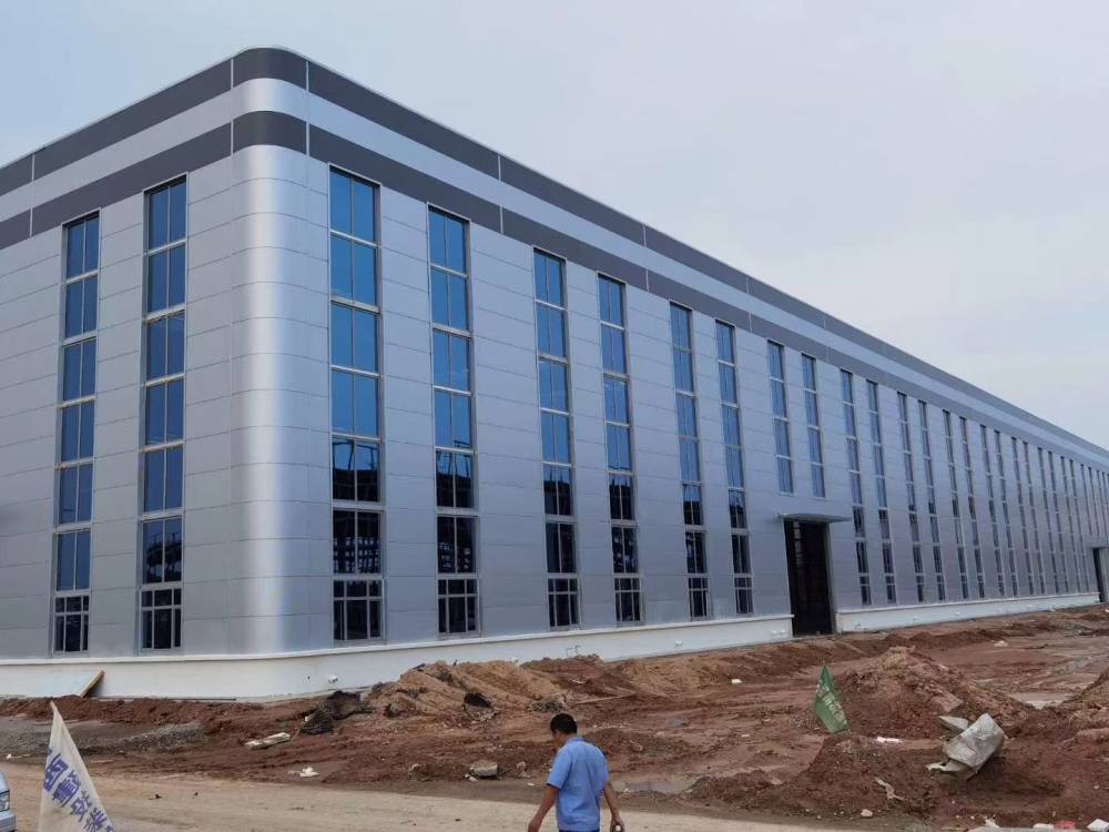 锡林浩特聚100厚pu氨酯封边横排板玻璃丝棉夹芯板