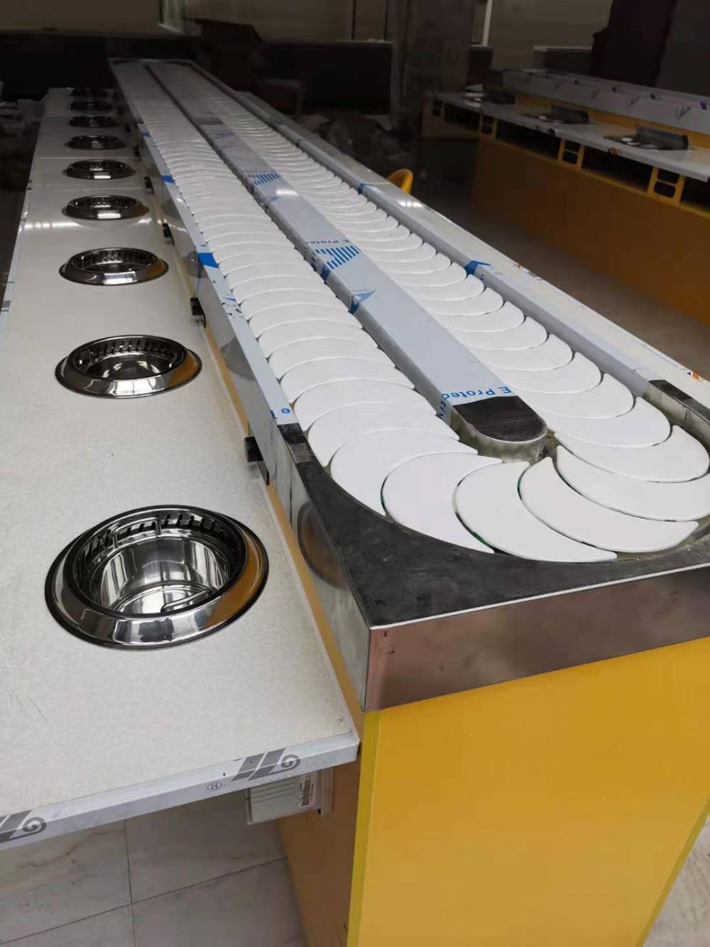 全套商用串串香麻辣烫设备回转火锅设备转转碗旋转麻辣烫设备