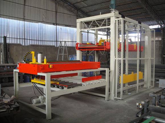 石膏生产线价格是多少石膏设备天花板设备石膏线设备石膏天花板机器贴