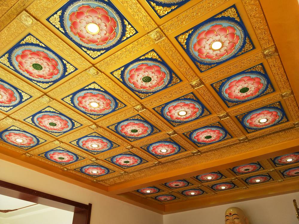 古建彩绘天花板的图样图片