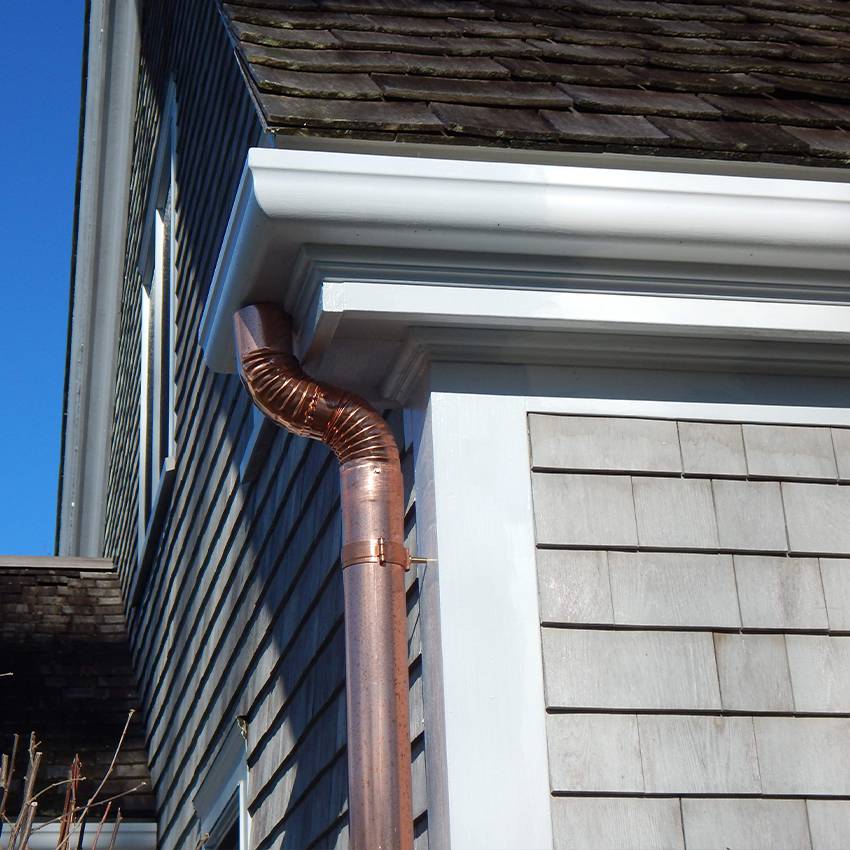 内蒙古巴彦淖尔彩铝檐槽落水管pvc天沟檐沟雨水管弯头供应