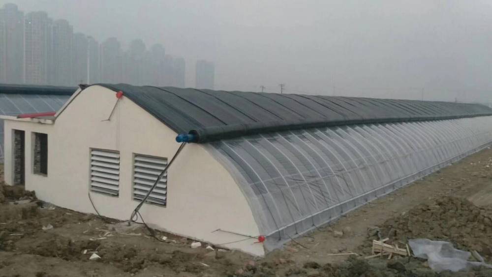 冬暖式温室大棚加棉被多少钱薄膜日光温室冬天怎么加温