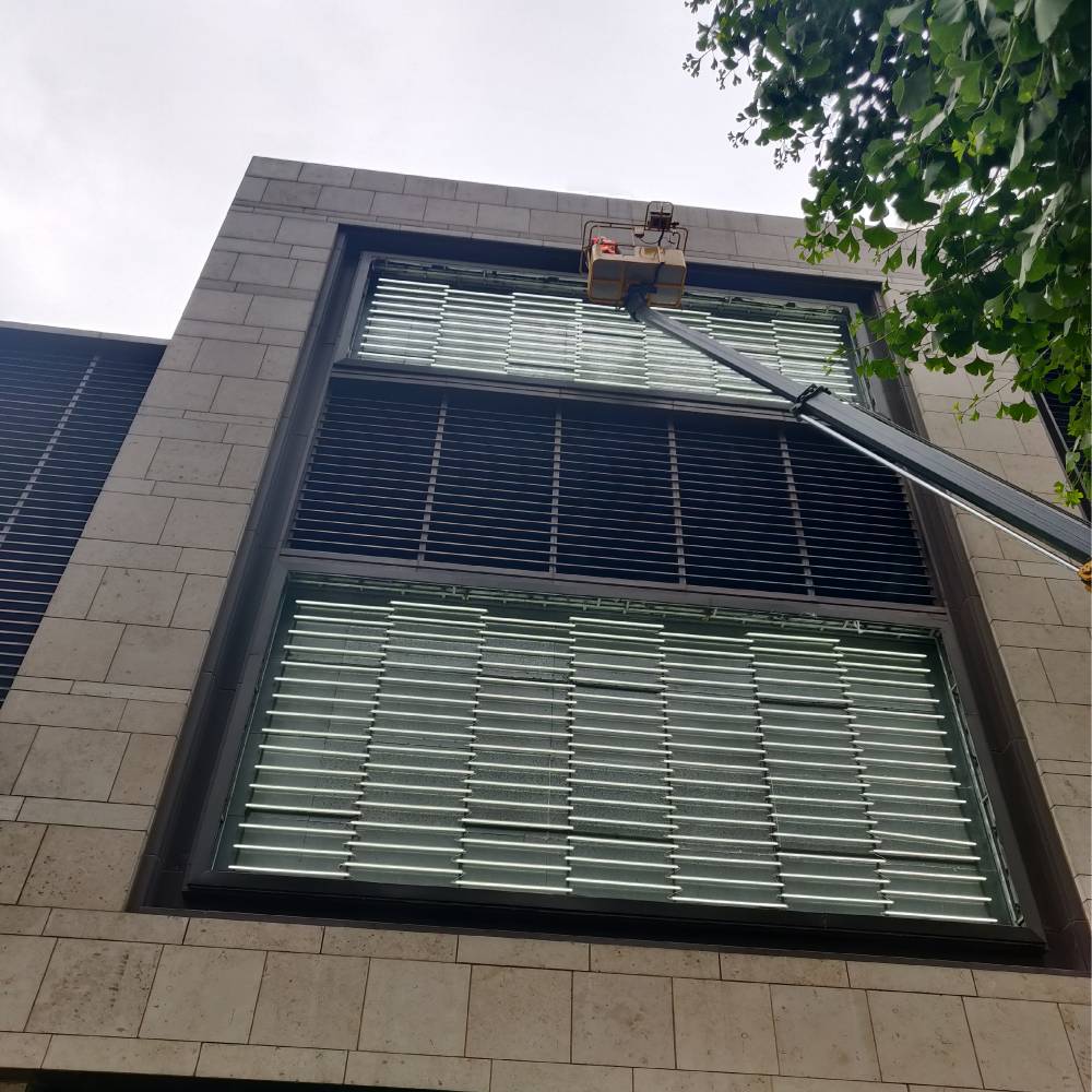 内嵌式背景墙门头广告灯箱服装店商场超市无边壁挂展示卡布灯箱广告