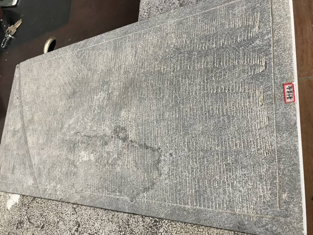 剁斧面青石板规格600300铺地石材