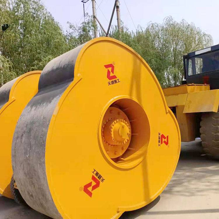 25kj冲击碾压路机全套牵引车出租yct25拖式压路机 十堰郧西二手冲击碾