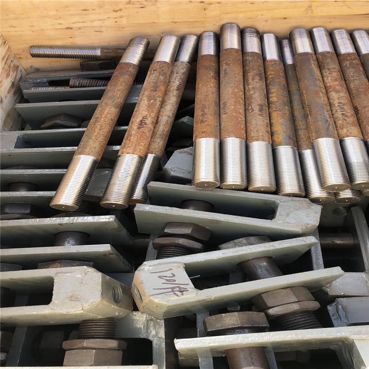 供应l636吊杆螺纹接头齐鑫管道批量供应图片