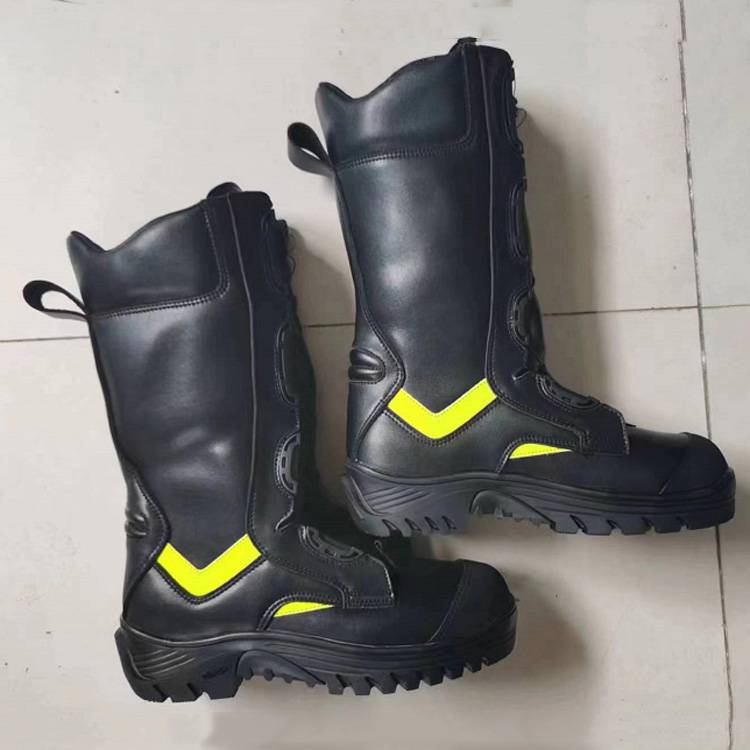 森防应急灭火防护靴抢险救援靴火场应急作战靴消防救生靴消防靴