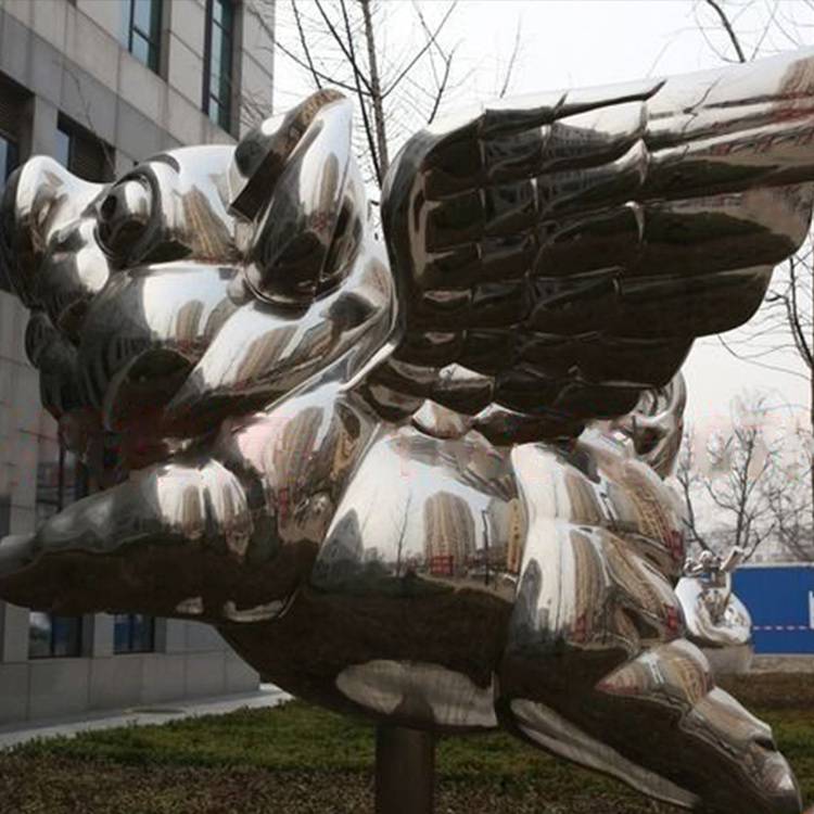 安徽合肥不锈钢飞猪雕塑酒店企业形象商场美陈镜面猪雕塑