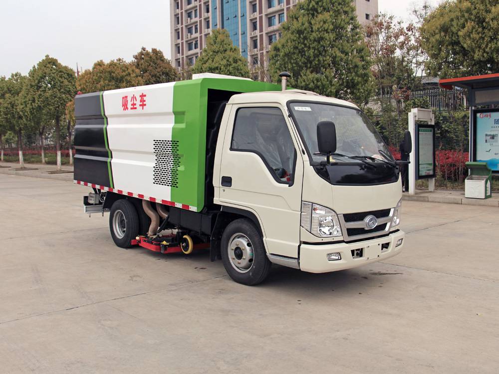 吸尘车