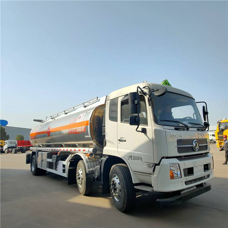 大型油罐车东风天锦三轴199方运油车16吨加油车