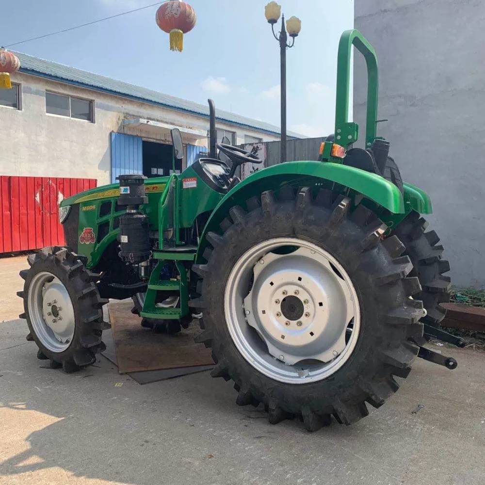大马力拖拉机农用四轮拖拉机宏博东方红耕田犁地机