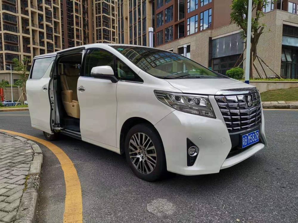 深圳埃尔法7座商务车保姆车商务车出租