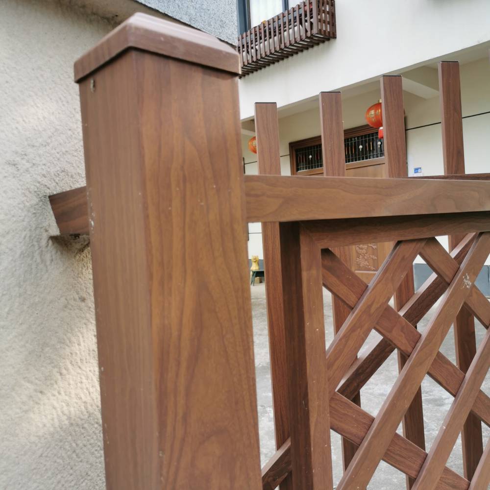 定制仿木纹铁艺栏杆栏杆铁艺铁艺栅栏