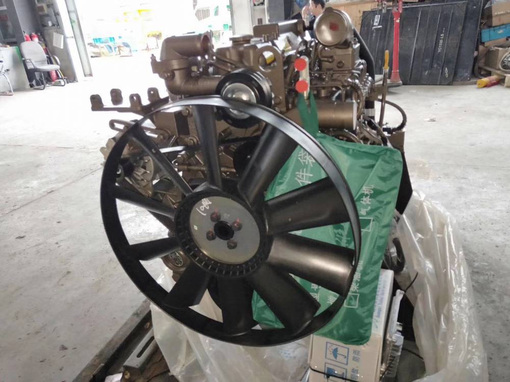 原厂广西玉柴4108国四国五发动机总成yc4d15050