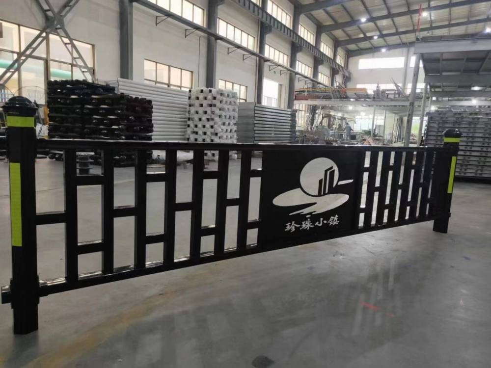 泰州城市市政道路黑色八角立柱珍珠小镇花式景观文化护栏道路护栏