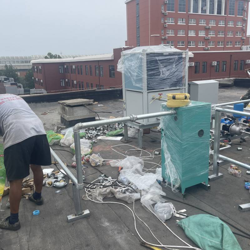 大众浴场专用热水设备 太阳能集中热水工程