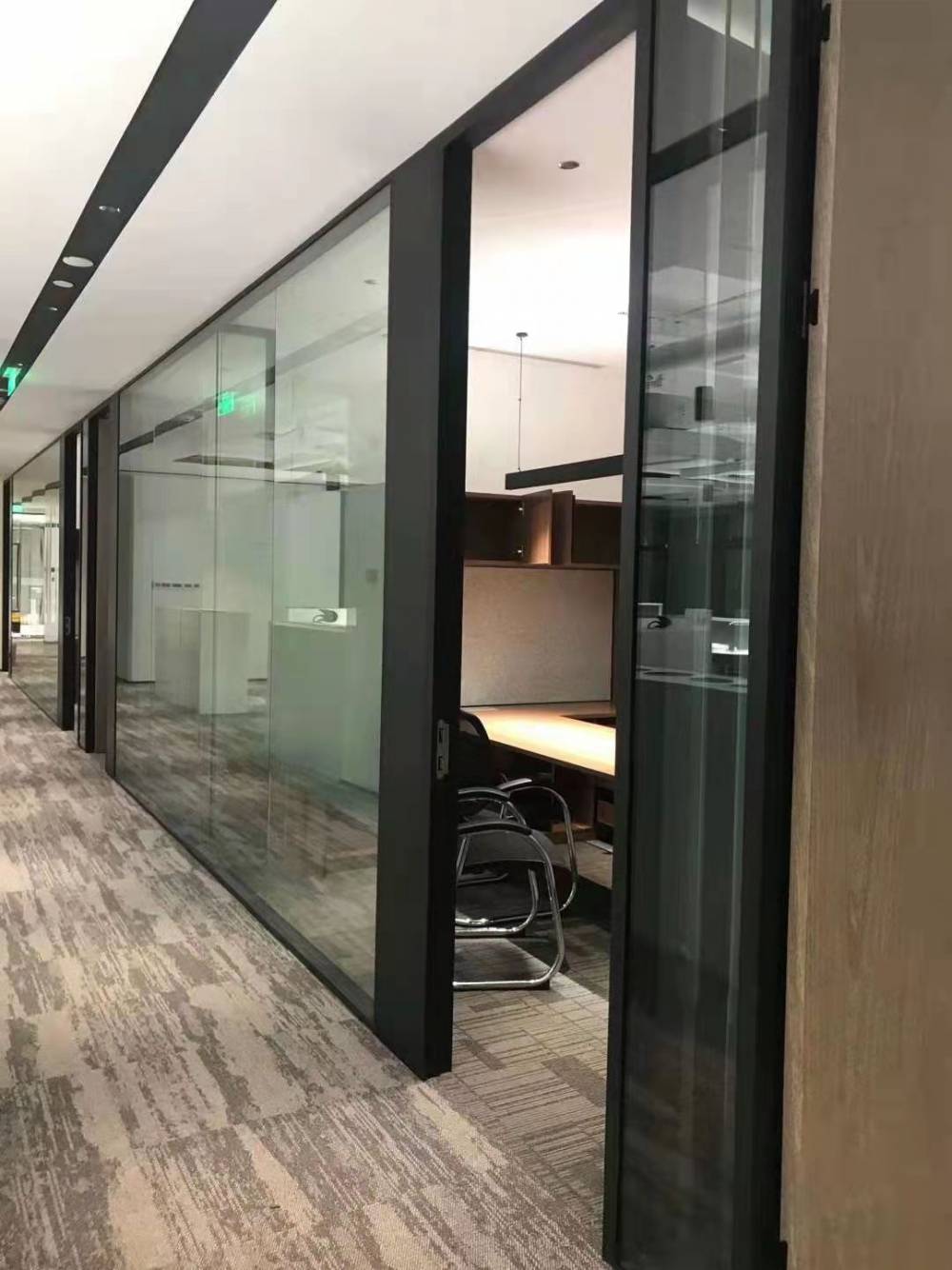 南通开发区84系列办公楼玻璃隔断高隔间百叶隔断玻璃隔墙