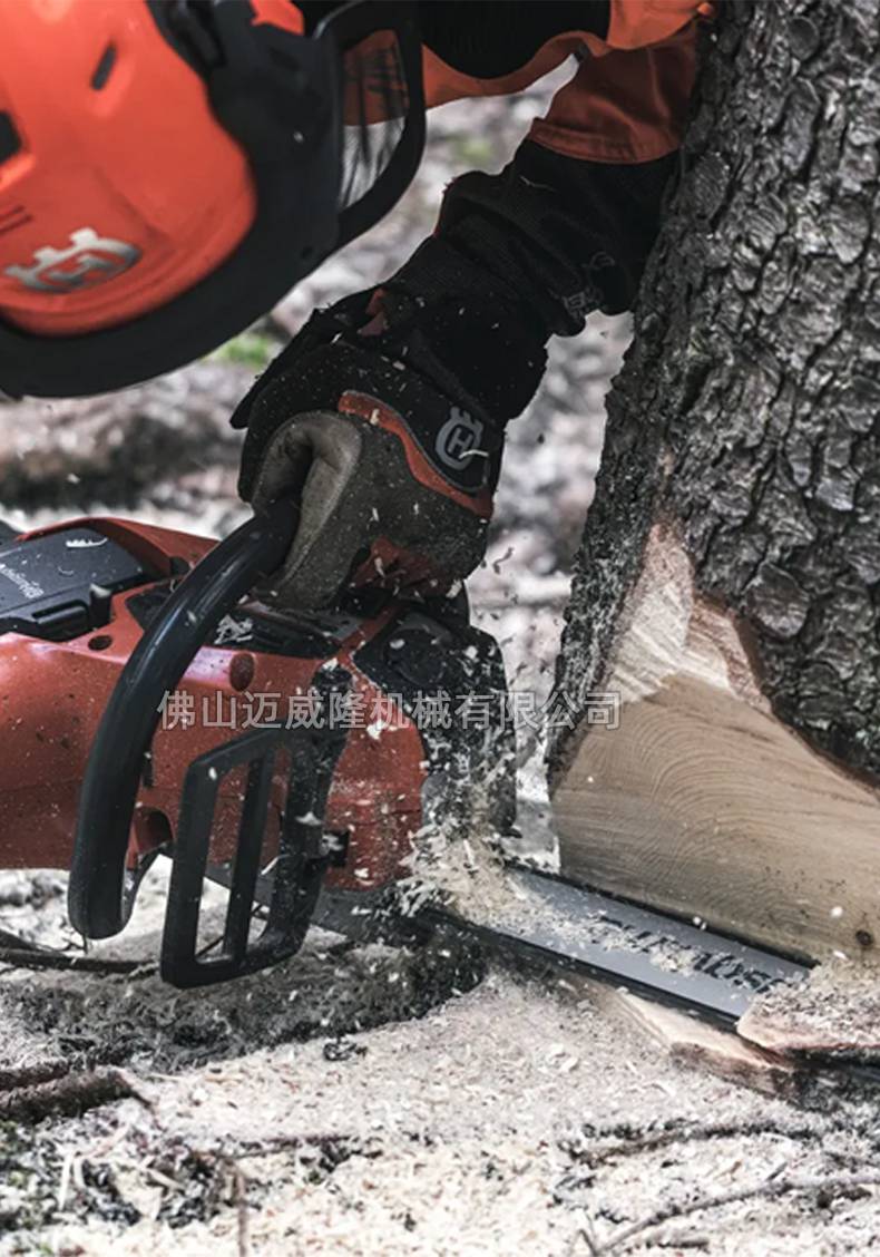 机械>富世华胡斯华纳电锯540ixp电池链锯森林消防切割锯砍树锯树伐木