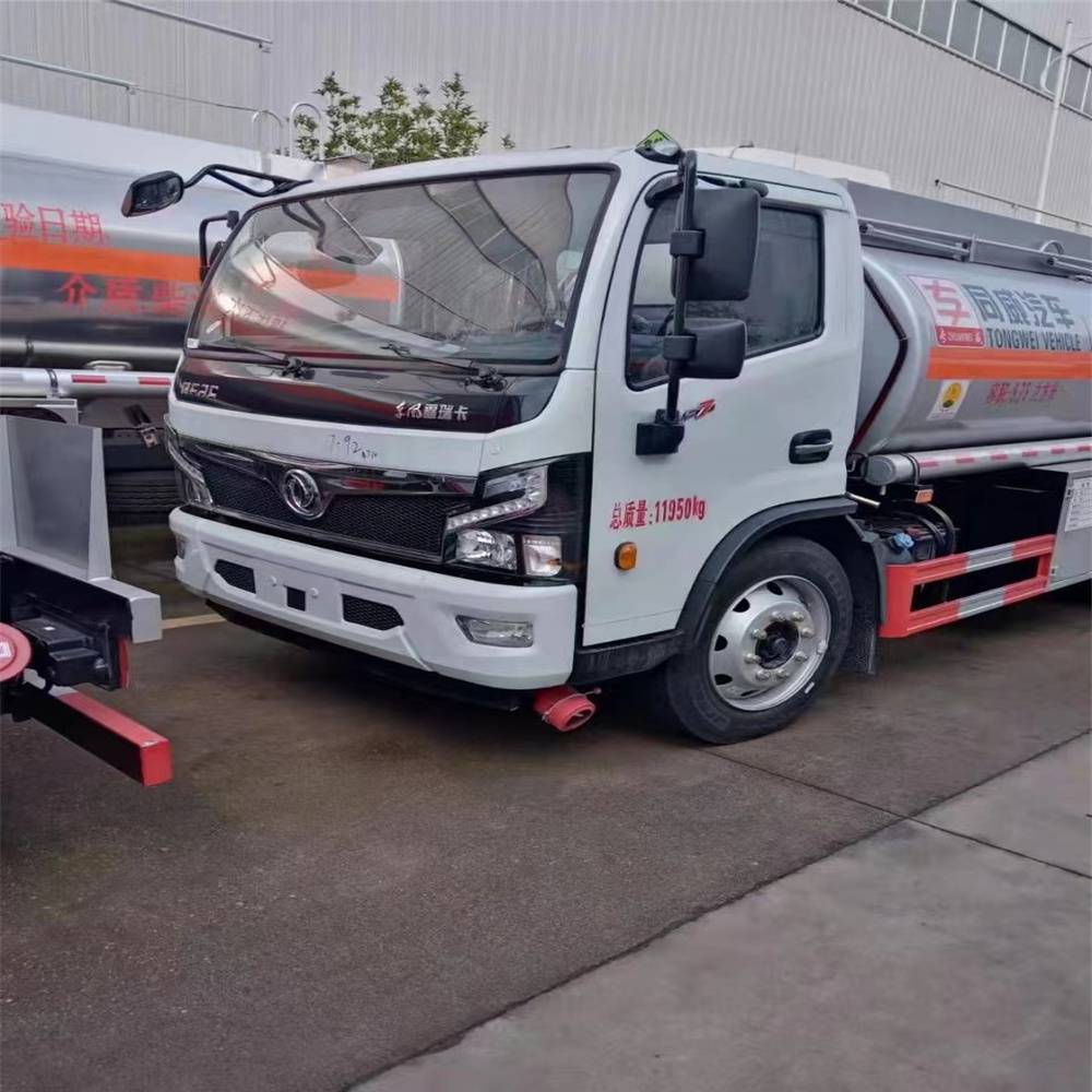 佛山江淮8吨油罐车小型流动加油车做分期首付多少钱