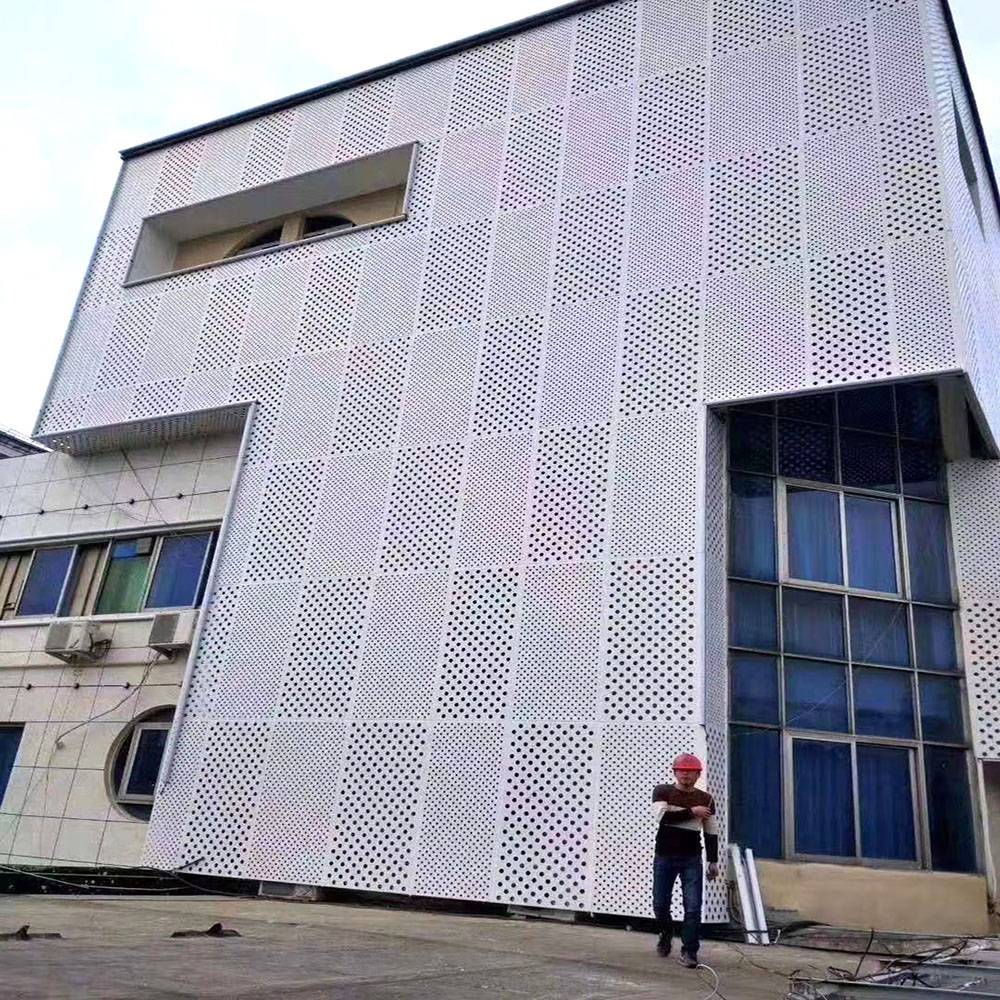 酒店商场外墙造型隔热保温仿木纹锥形铝单板酒店商场外墙造型抗腐蚀