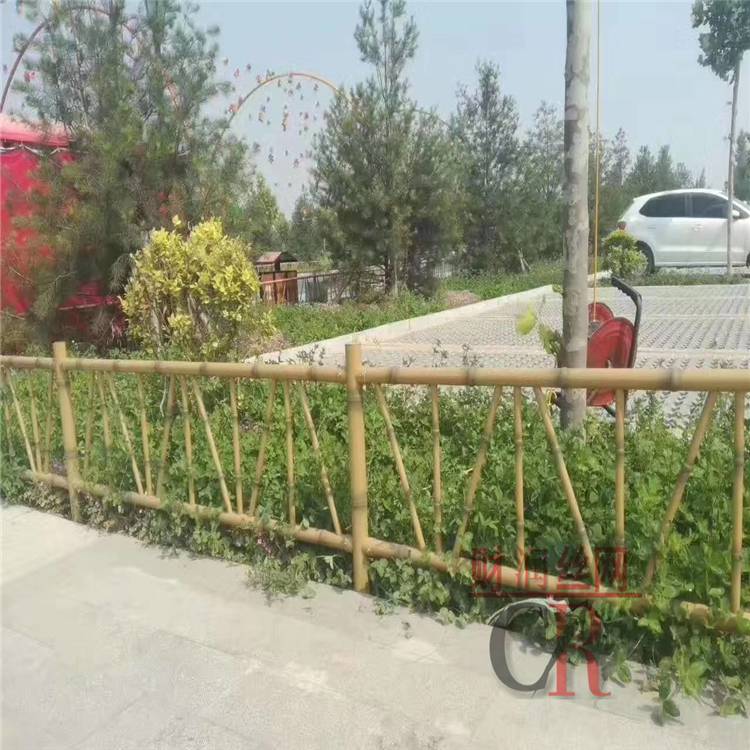 一站式采购 仿竹护栏的特点 仿竹篱笆图片 涂塑直接围栏