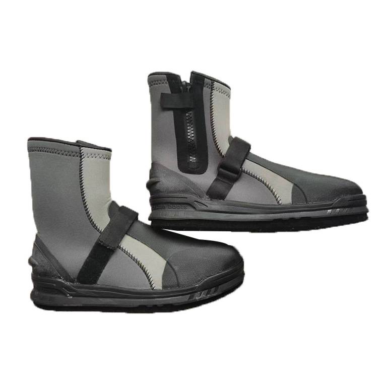 消防员水陆两用涉水探险鞋水域救援靴攀岩抢险救灾防护潜水靴