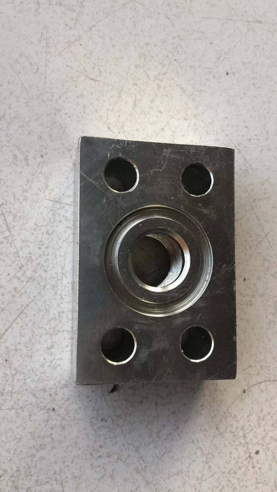 加工定做油泵法兰接头液压法兰接头长源液压油泵配套的油泵法兰油口