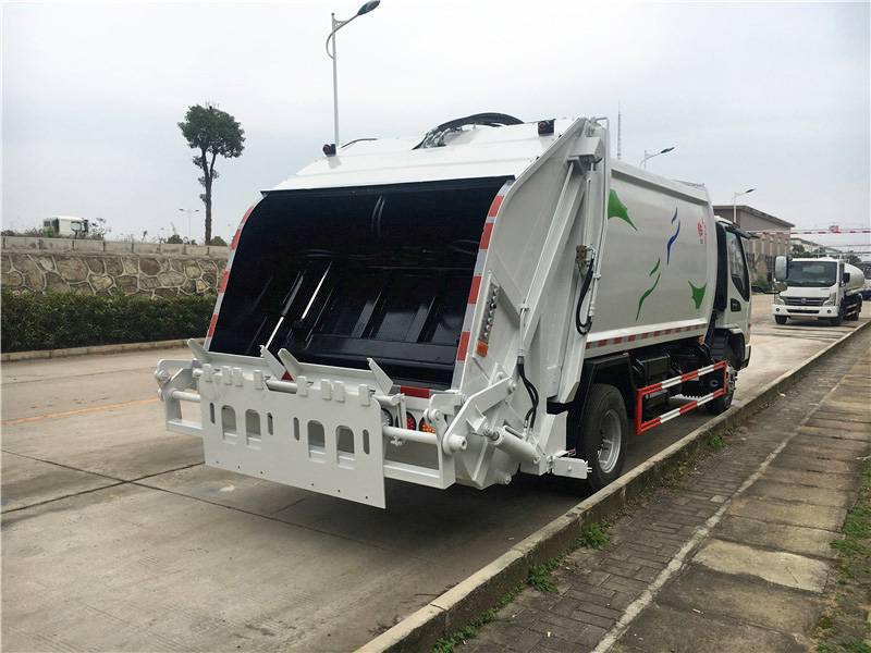 压缩式垃圾车