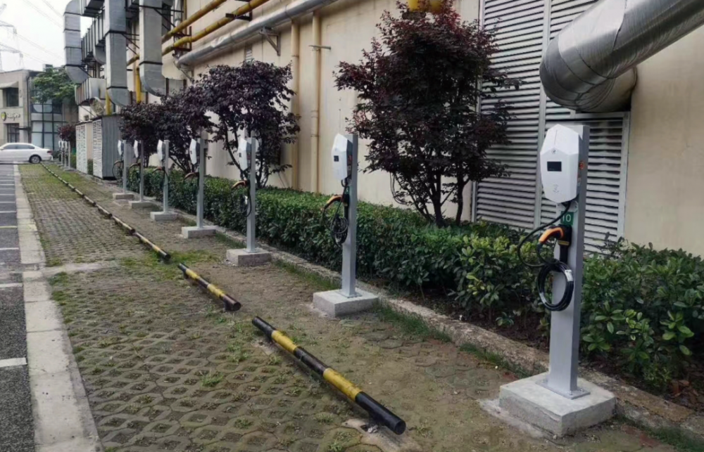 广西河池无线充电桩新能源充电站安装广西雄智集团