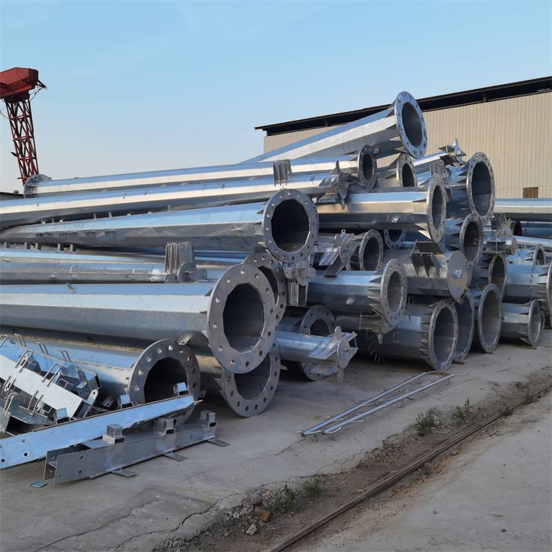 供应10kv钢制电线杆厂家 15米直线电力钢杆 钢管杆塔定制