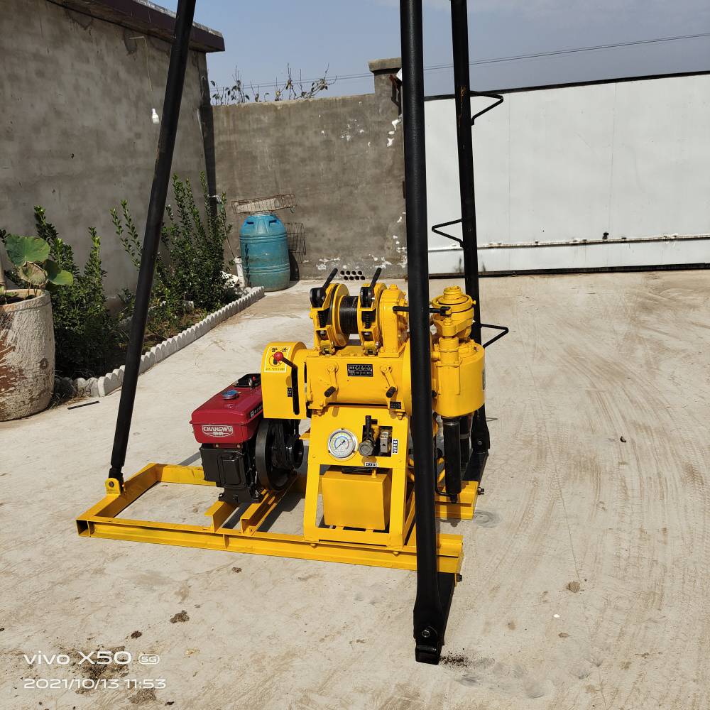 60米液压钻机轻便岩石取芯钻机野外地质勘察钻机