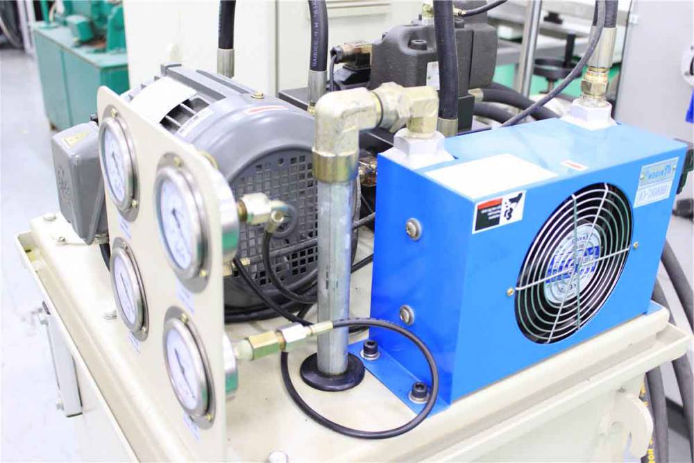 橡胶两辊压延实验线价格小型片材压延成型机广州普同