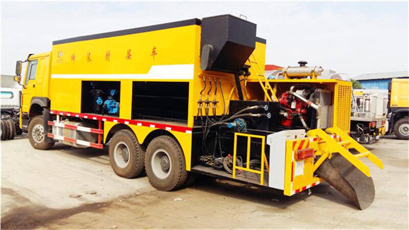 安徽纤维同步碎石封层车选哪家 水泥撒布车源头厂家