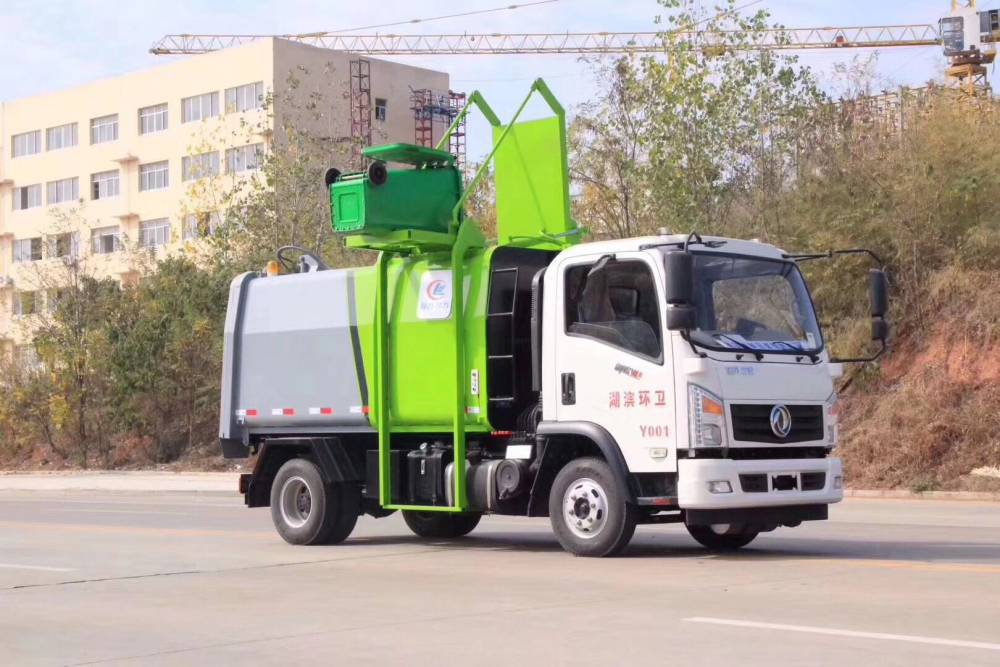 东风凯普特无泄漏挂桶垃圾车无泄漏挂桶垃圾车多少钱