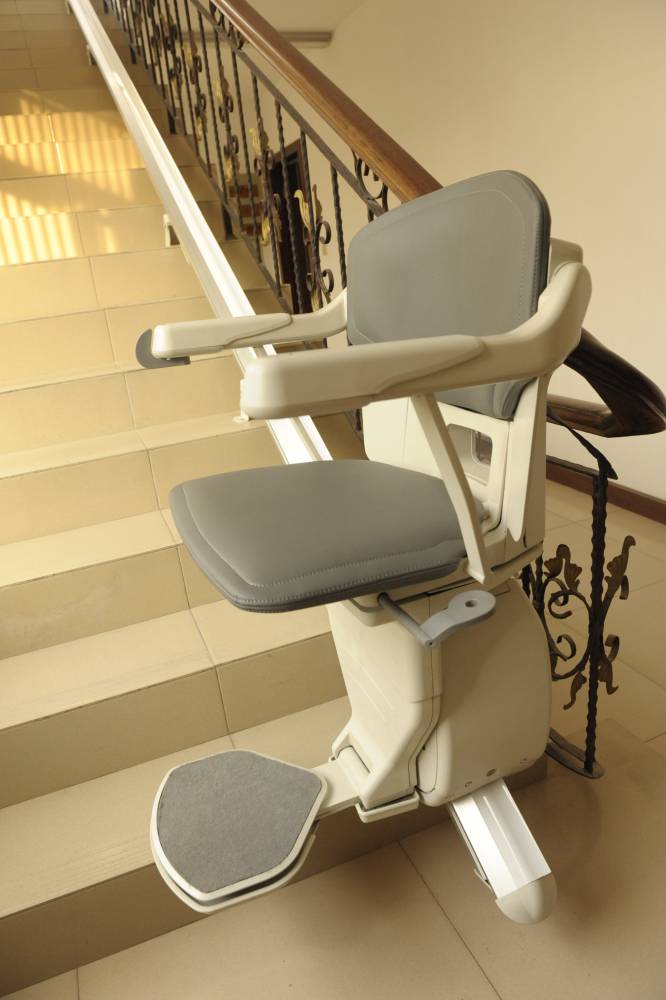 陕西一站式采购经济型家用小型别墅座椅电梯电梯爬楼椅楼梯旋转电梯