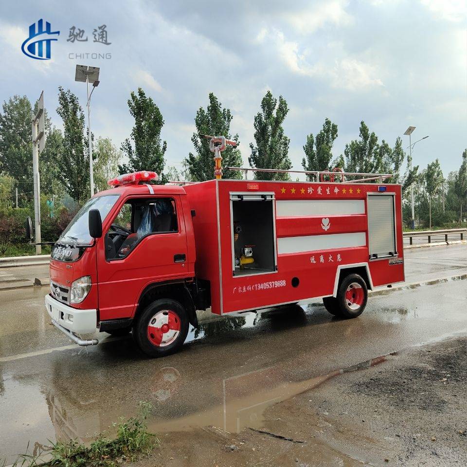 5方柴油东风不上牌消防车场内应急灭火救火消防车