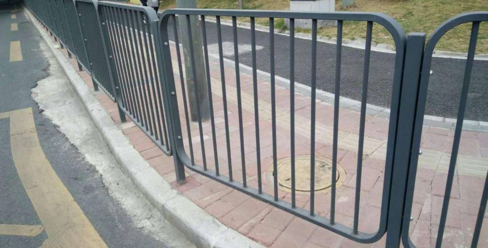 市政港式护栏加工道路交通设施隔离栏杆护栏弯管