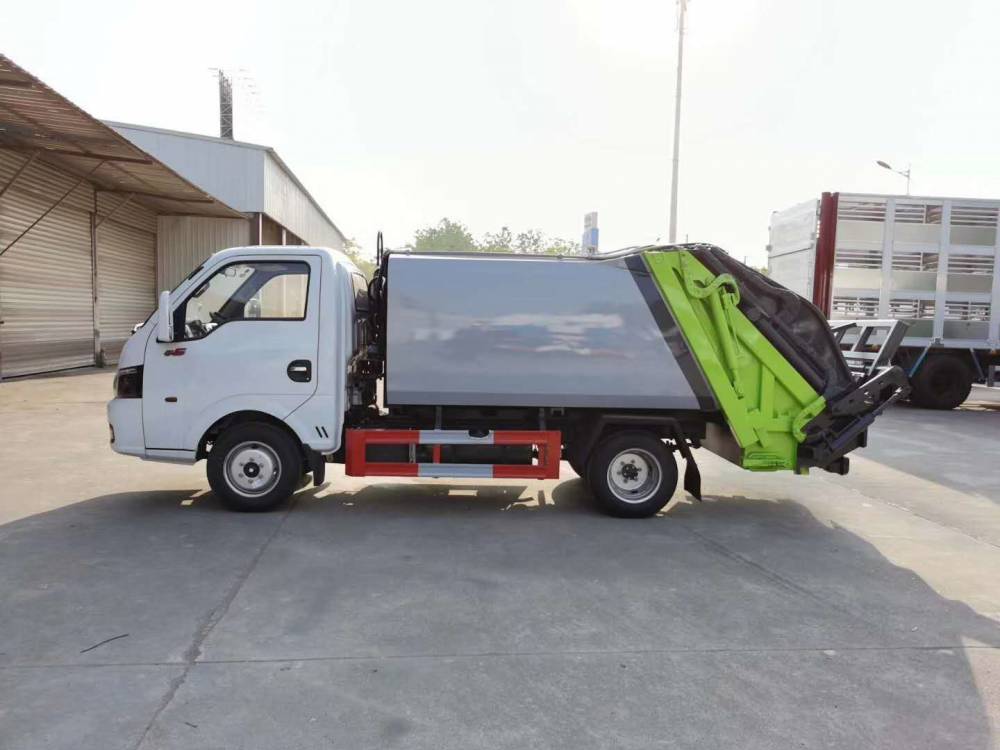 多利卡7方街道压缩垃圾车学校压缩垃圾车直销