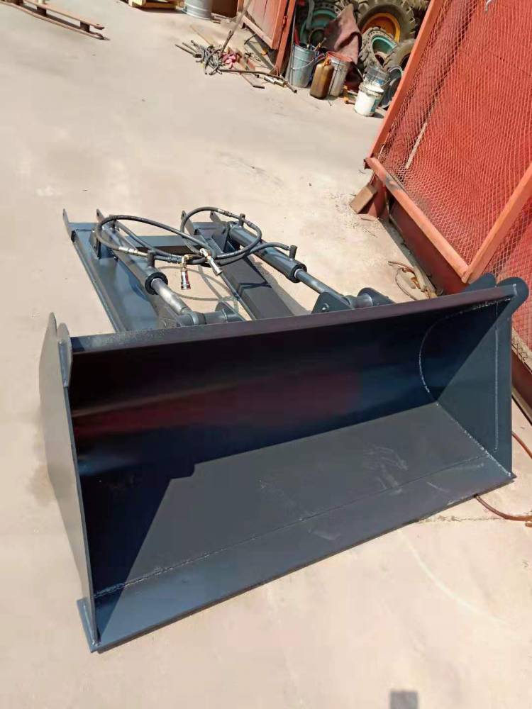 叉车铲斗快装快卸十分方便