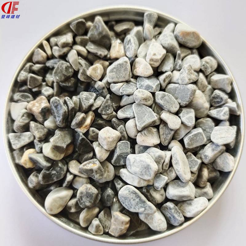 供应彩色砾石石子鱼缸造景地坪用洗米石颜色可混搭