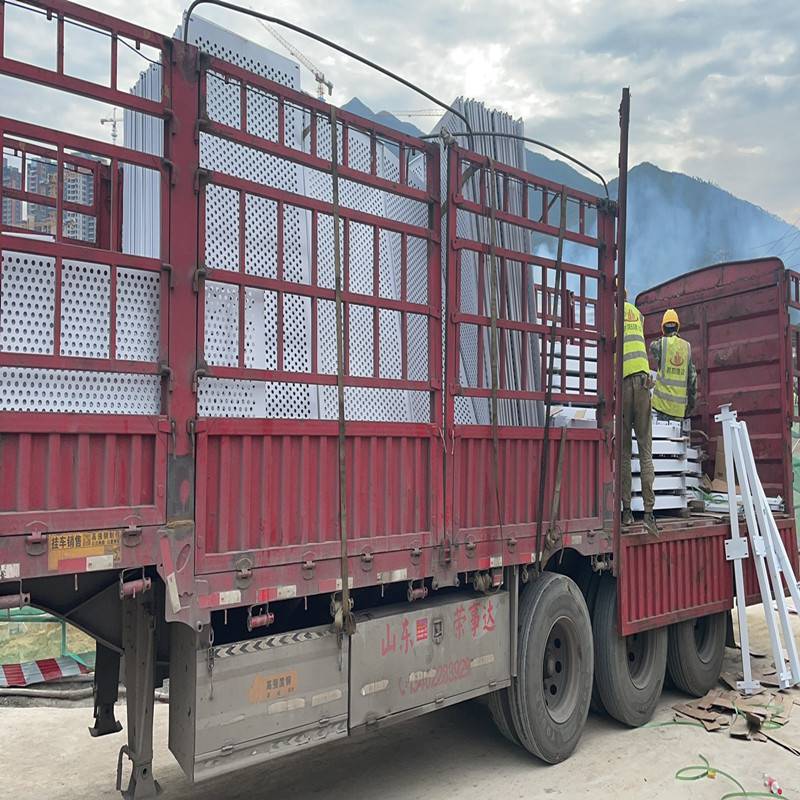 优宜达防风围挡冲孔板围挡镀锌板冲孔围挡