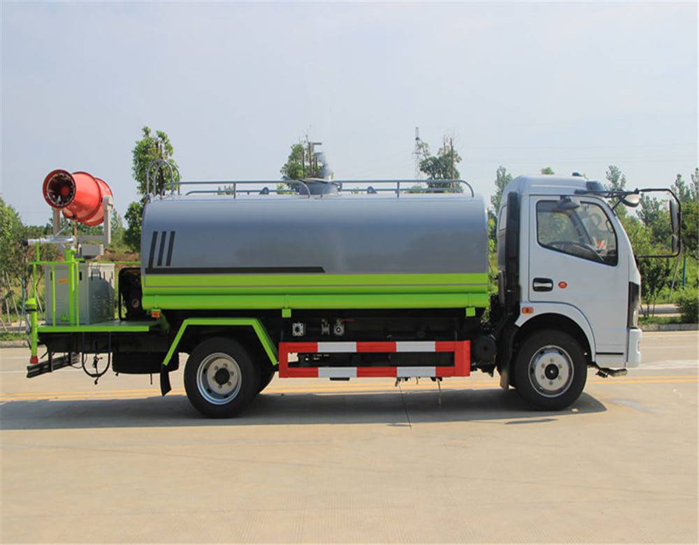 金华10吨喷雾洒水车价格工地降尘洒水车
