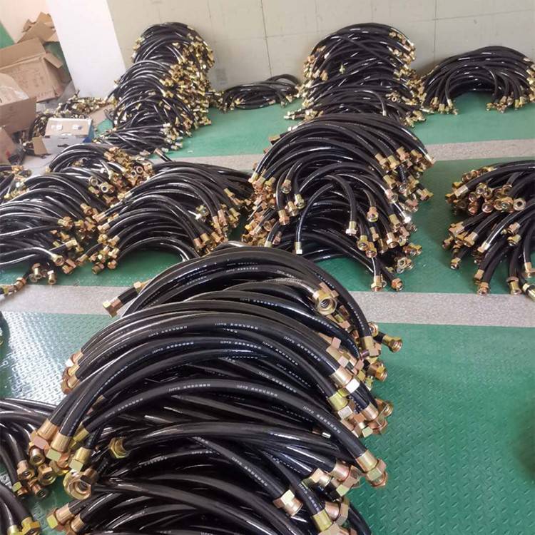 不锈钢防爆堵头4分6分1寸***定做00:11防爆挠性连接管生产车间作业