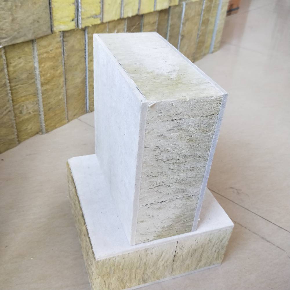 竖丝增强硅酸钙复合板a级140k岩棉芯材复合外墙保温板图片