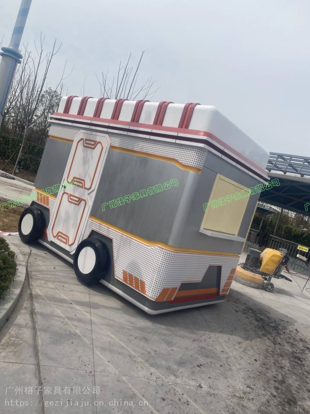 商业街改造集装箱售卖亭餐厅夜市美食街水吧车摊亭广场小吃贩卖屋