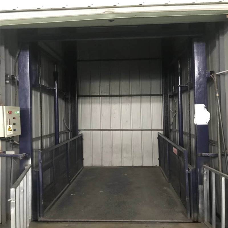 德州农贸市场货运升降机地下车库汽车升降平台工厂简易升降货梯