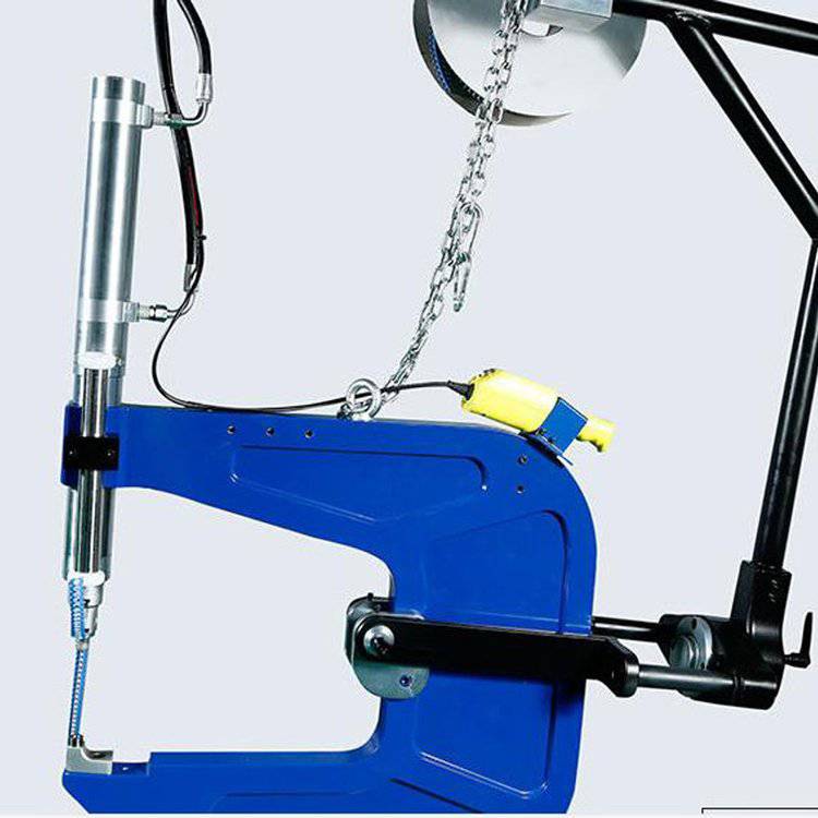 汽车车门spr自冲铆接机汽车门框叶子板自穿刺铆钉机