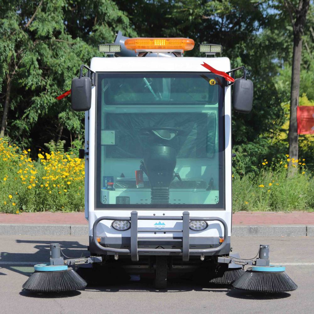 欣元扫地车厂家工厂车间学校用物业小型清扫车图片