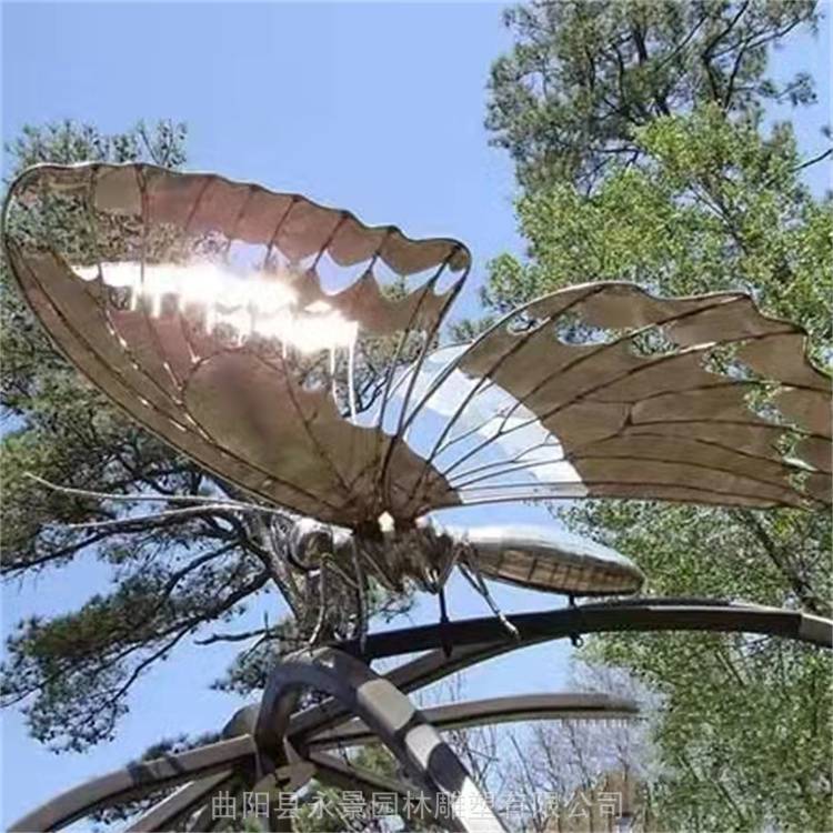 不锈钢抽象蝴蝶雕塑定制块面镜面动物造型景观园林摆件永景雕塑